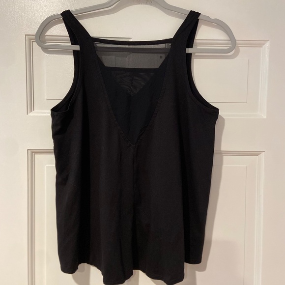 JoyLab Black V-Neck Active Tank Top – XS – Poly/Spandex/Nylon Blend - Picture 3 of 8